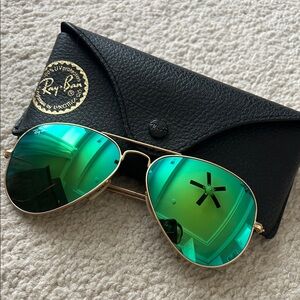 Ray Ban Mirrored Green Aviator Sunglasses